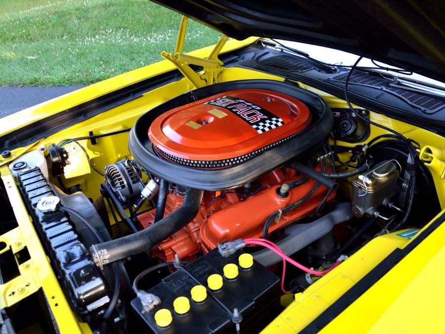  Dodge Challenger TA 340 Six Pack Hardtop 1970 года  (фото 10 из 41)
